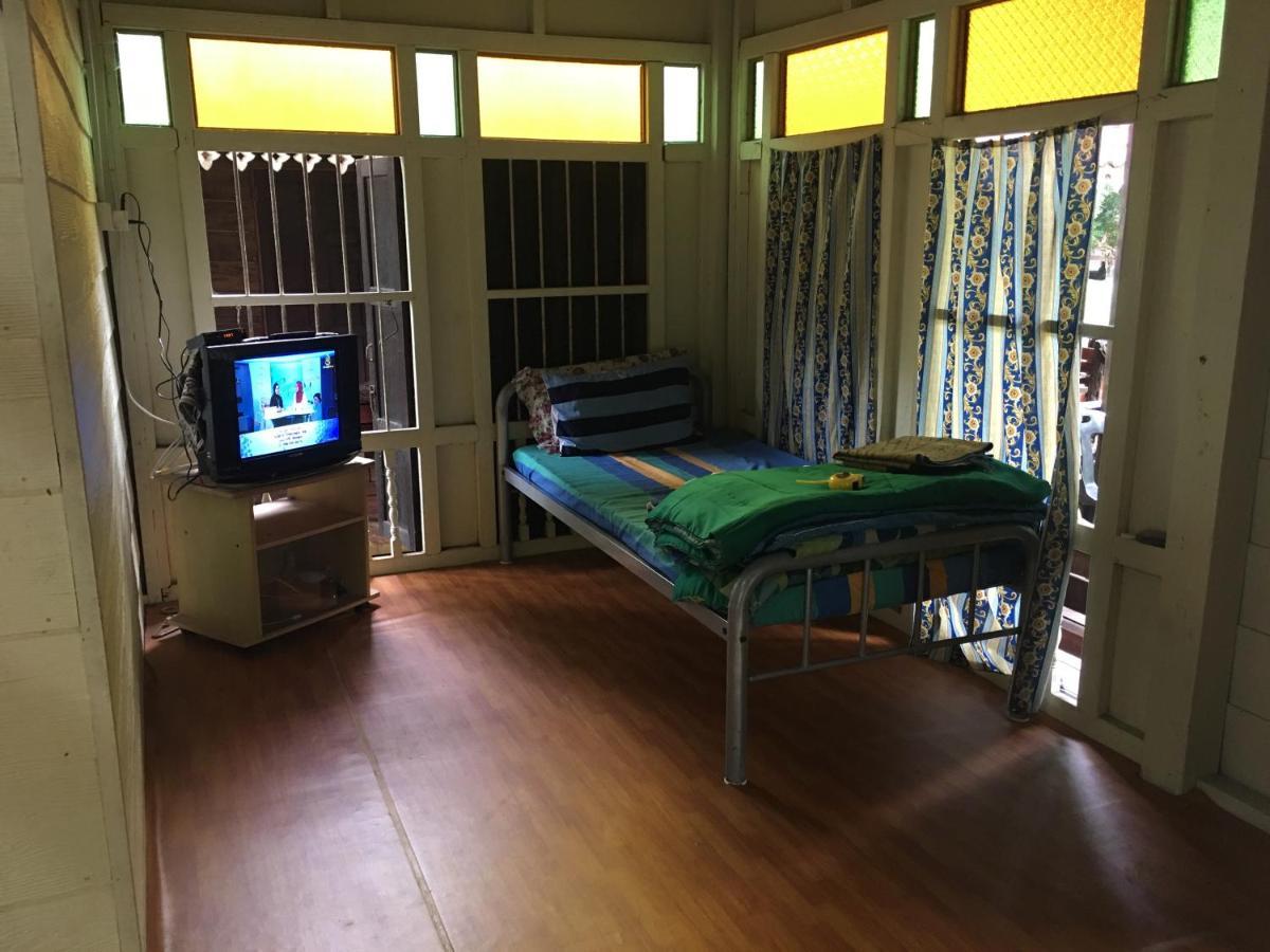 Rustic Chalet - Dahlia N Mawar At Sedim Vista กููลิม ภายนอก รูปภาพ