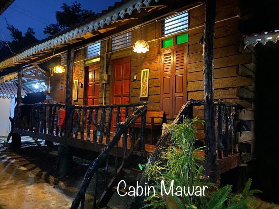 Rustic Chalet - Dahlia N Mawar At Sedim Vista กููลิม ภายนอก รูปภาพ